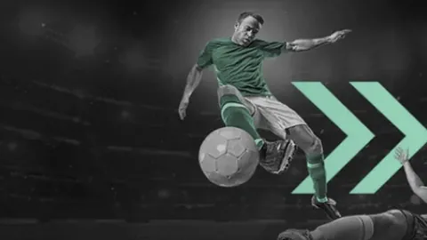 比利亚雷亚尔遭皇马逆转，西甲头名易主至皇马2025-03-17